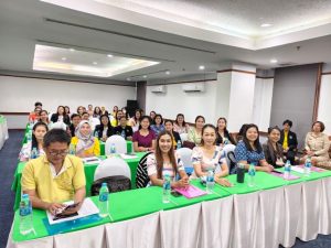 การแนะแนวอาชีพกับทิศทางของตลาดแรงงาน 22 ครูสนิท วิทยากรฝึกอบรม KRU SANIT kru sanit.com 1742212228278 1742212228278 ครูสนิท วิทยากรฝึกอบรม ทัศนคติเชิงบวก KRU SANIT
